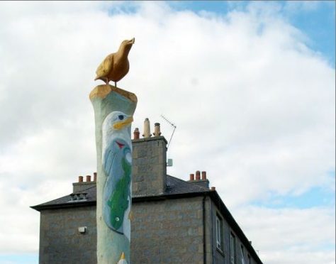 Totem Pole on School Road, Seaton.
Picture by RORY RAITT.