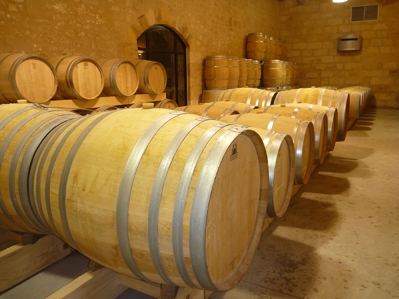 saint-emilion-winery-cellar-bordeaux