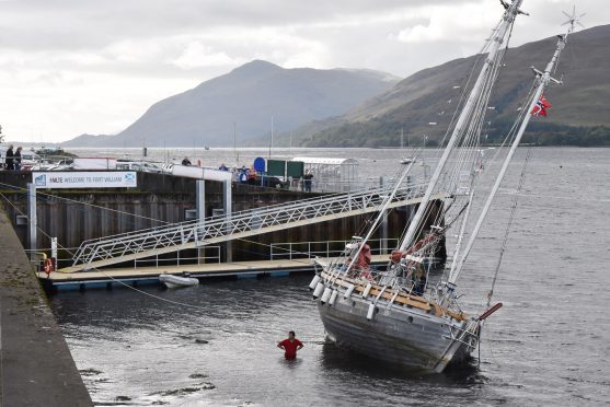 Stranded Norweigan yacht Sailing the Farm waiting for the tide to turn at Fort William