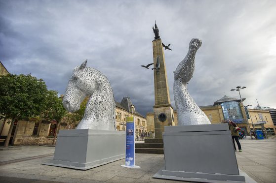 gratis editorial photo..
Scale models of The Kelpies, the world’s largest pair of equine sculptures, have arrived in Inverness ahead of the World Canals Conference, which is set to welcome more than 300 global delegates to the city.
The 1/10th scale maquettes will stand in the Highland Capital’s Falcon Square from Monday 12th September until Sunday 25th September. The visit follows the sculptures’ stay on the Caledonian Canal at Neptune’s Staircase, the longest lock flight in Britain. The three-metre-tall Kelpies, which have toured the world helping to promote Scotland and the Falkirk area as a visitor destination, have previously appeared at major events including New York’s Scotland Week, the Grand National and the Ryder Cup.
more info from Chris McDonald, Scottish Canals,  07917217608 or email Chris.McDonald@scottishcanals.co.uk