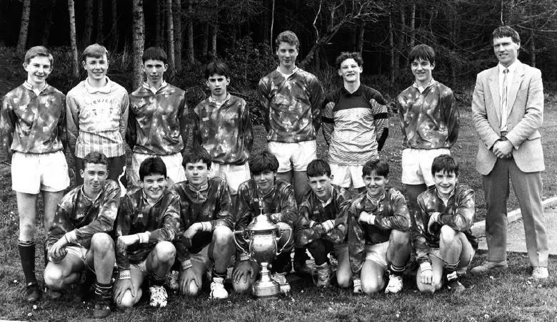 The academy's under-15 football team with the Cock 'O the North trophy in April 1992