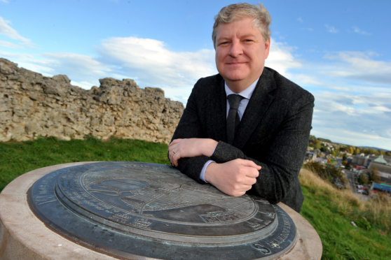 Angus Robertson