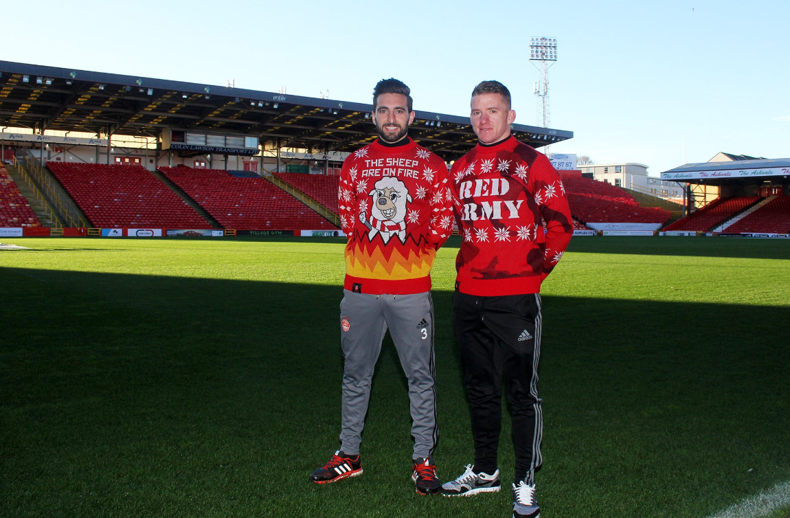 Aberdeen's Graeme Shinnie and Jonny Hayes model the knitwear