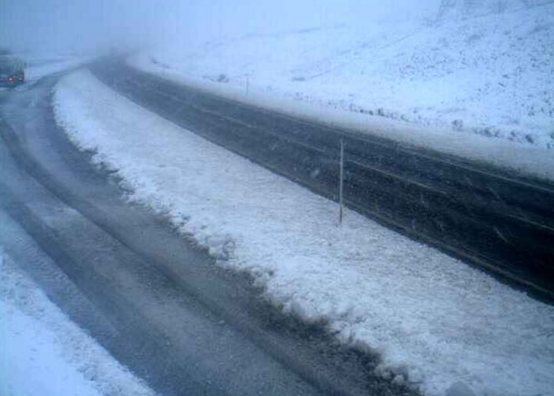 Heavy snow on the A9 this morning