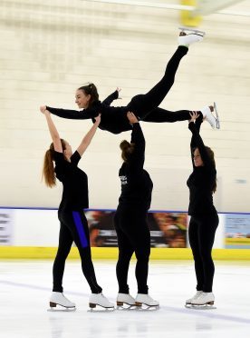 Aberdeen synchronised skating team, Team Zariba