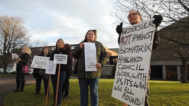 Ardersier campaigners take their fight to council HQ.