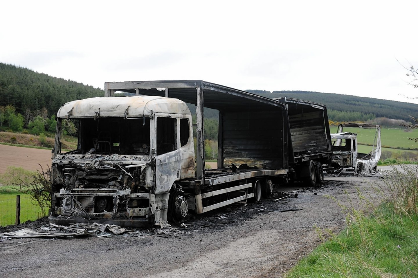 Burnt-lorries-Gartly