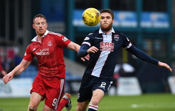 Marcus Fraser will remain with Ross County until 2018.