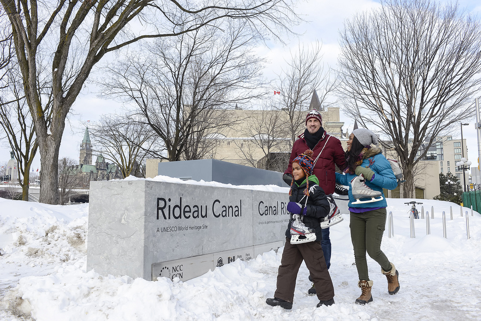 Family on the Rideau Canal