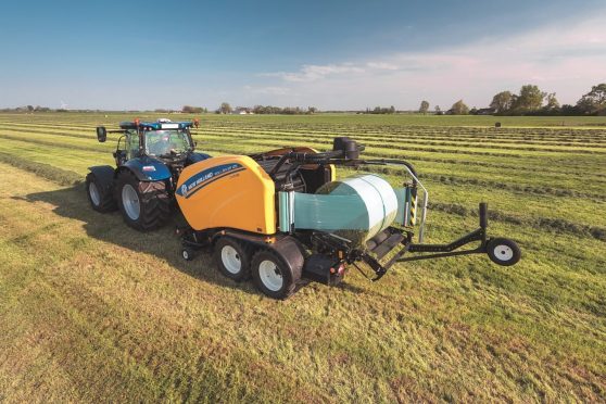 Ravenhill sells New Holland machinery