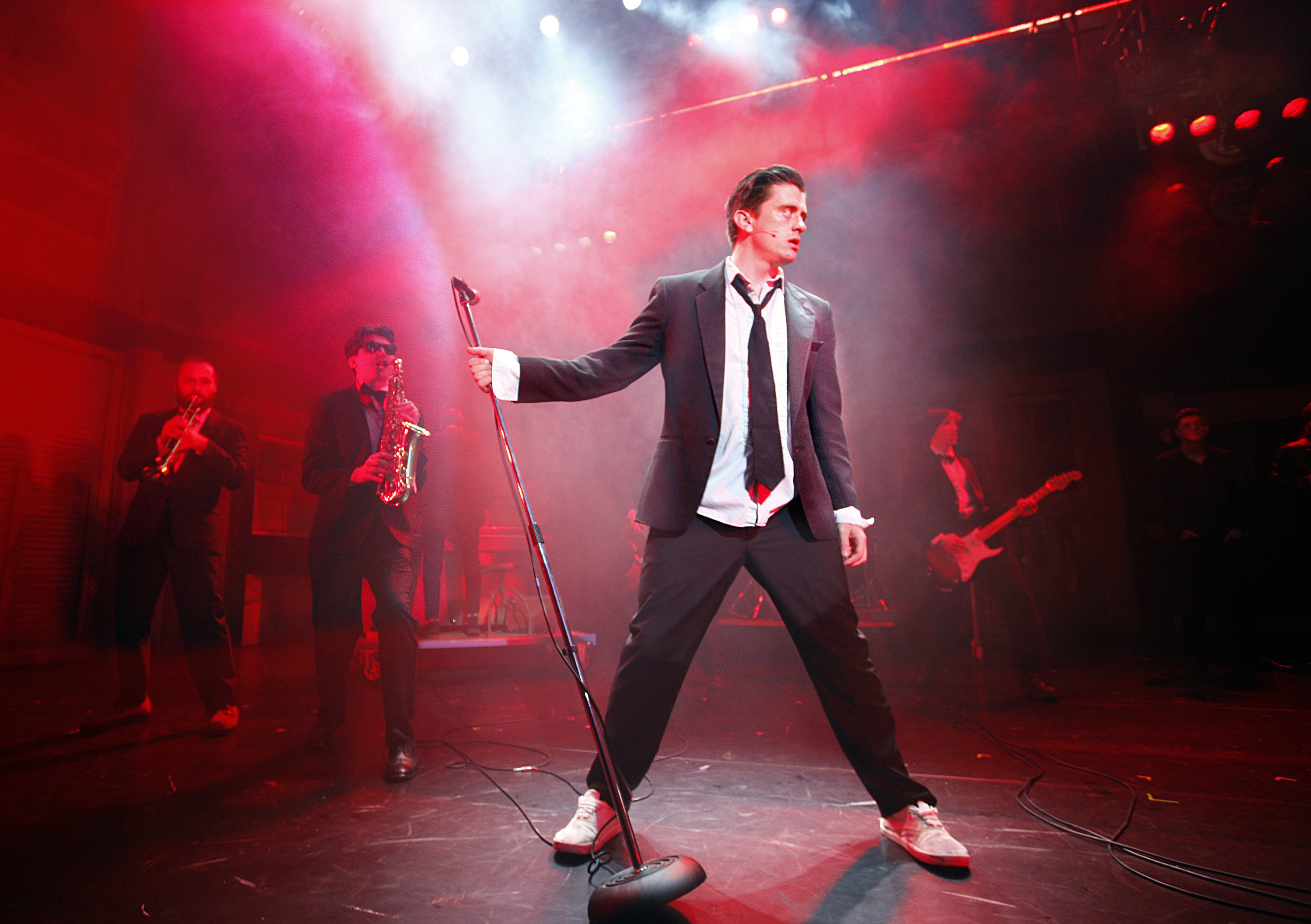 Deco (Brian Gilligan), in The Commitments, photo credit Johan Persson