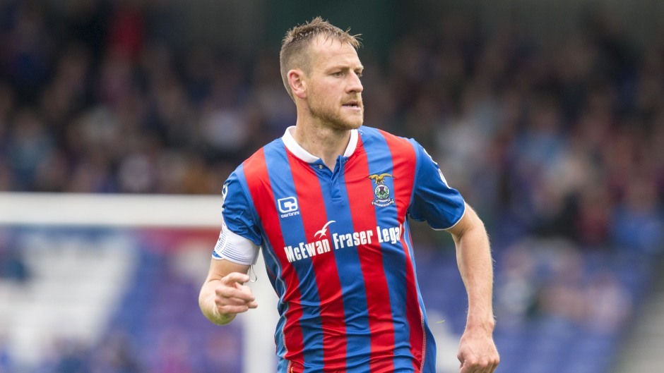 Gary Warren was sent off for Inverness