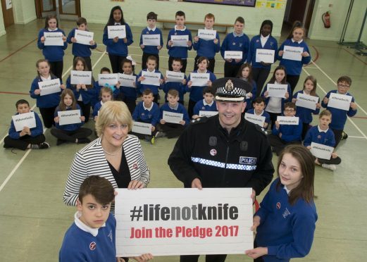 10/03/17 pupils from Scotstown primary school with- councillor angela Taylor with Colin Taylor-Inspector Colin Taylor Police Scotland and Primary & pupils-sarah gillies and Kacper Gowstrowski- both 11 YO
the launch of the pledge #lifenotknife as part of Aberdeen City Council’s anti-weapon/knife crime strategy.