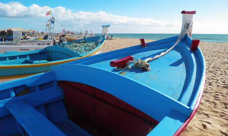 fishing-boats-Armacao-de-Pera-portugal