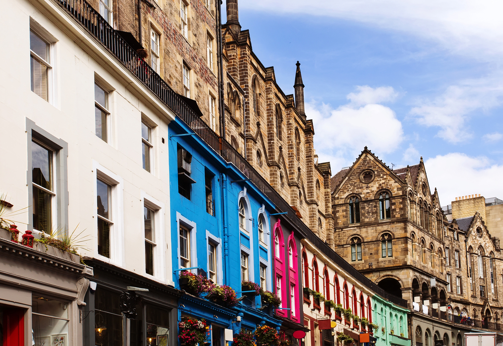 shutterstock_364304765_Colorful buildings in Victoria Street, Old Town E...