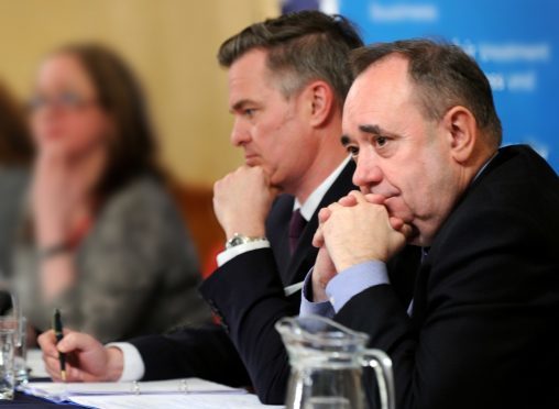 Colin Clark, Conservative candidate and Alex Salmond
Picture by COLIN RENNIE   March 30, 2015.
