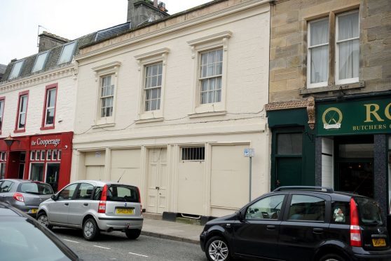 The former tobacconist on Elgin's High Street has been empty since 2008.