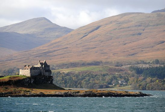 Photograph by Sandy McCook, Inverness 12th Oct '09
Oban File Pix. Duart Castle on the Island of Mull.