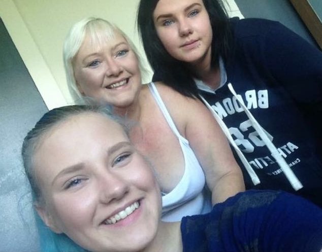 Shannon with her mum Pauline (middle) and sister Sophie (right)