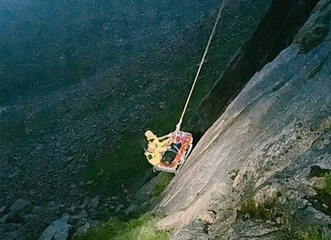 A total of 31 members from the Cairngorm Mountain Rescue Team, assisted by members of the Braemar and Aberdeen rescue teams took part in the operation after the man fell on Shelterstone Crag.