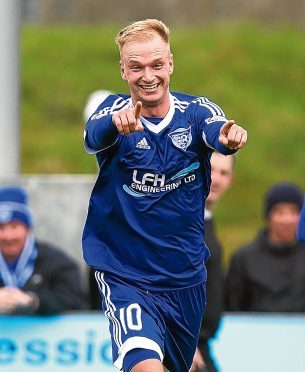 13/05/17 LEAGUE 1 PLAY-OFF SEMI-FINAL 2ND LEG 
 PETERHEAD V MONTROSE (3-0)
 BALMOOR STADIUM - PETERHEAD 
 Peterhead's Jordon Brown celebrates scoring his side's third goal