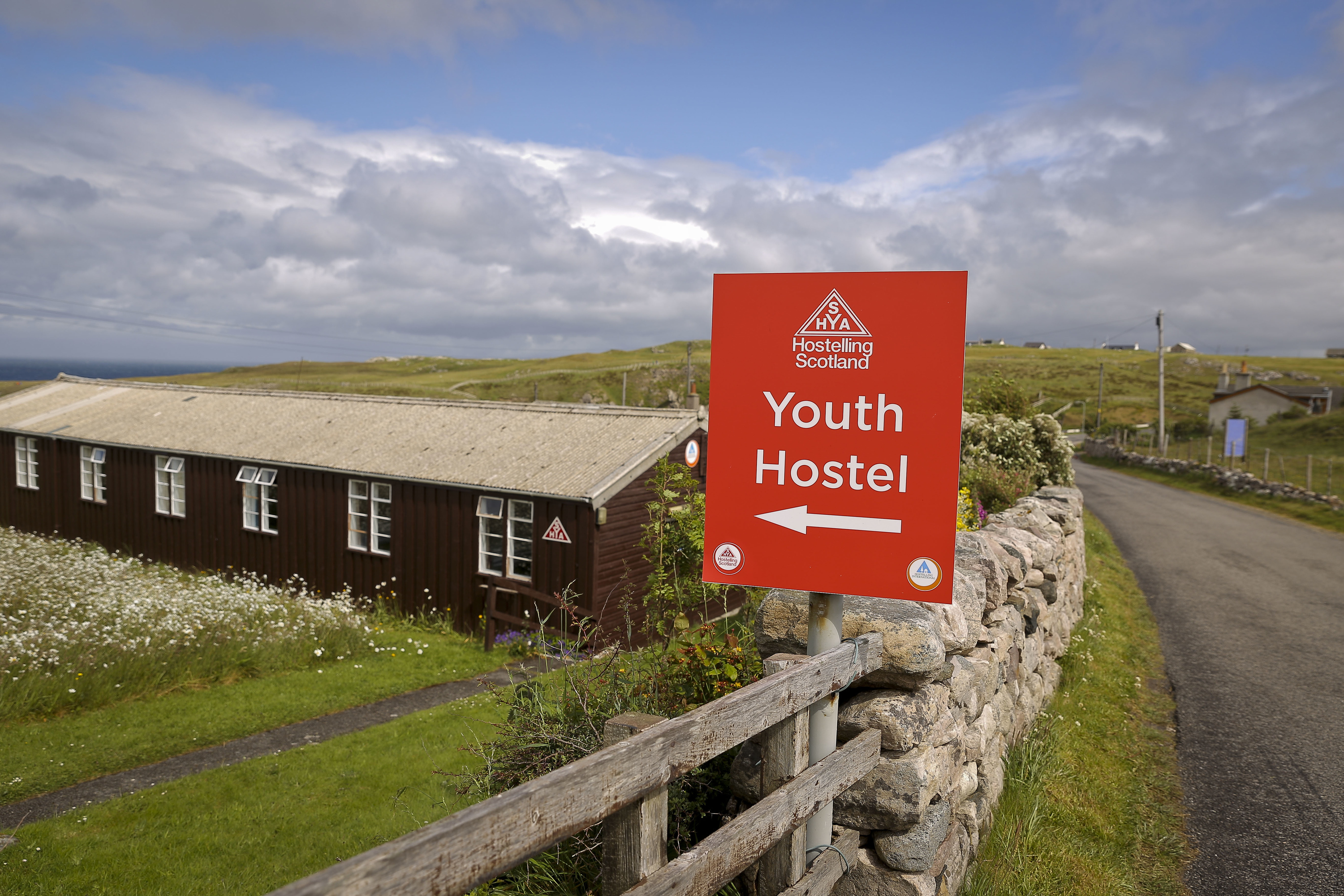 Durness-Smoo Youth Hostel. The entire network has been closed.