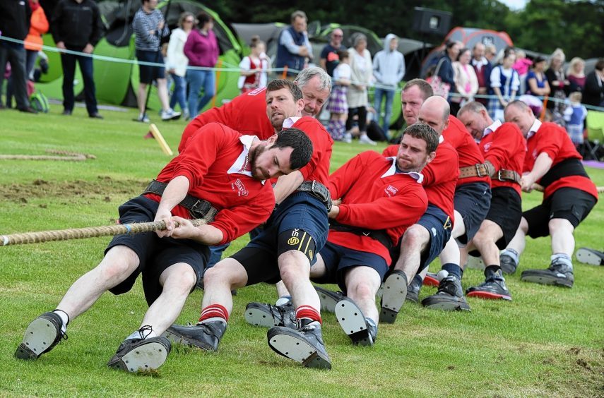 Tug-O-War - The Elgin Mens Tug-O-War team in action at the games.   
Picture by Kami Thomson
