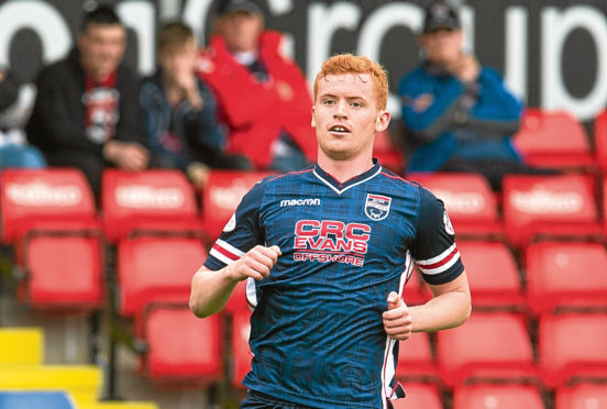 Ross County forward Greg Morrison has joined Elgin City on loan.