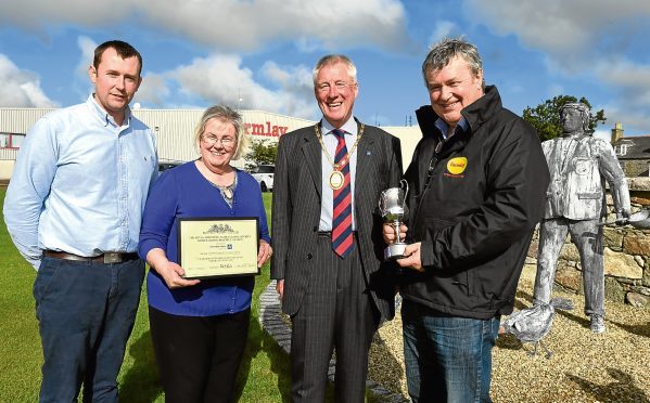 Ian Chapman, Ethel Chapman, provost, Bill Howatson and Robert Chapman.