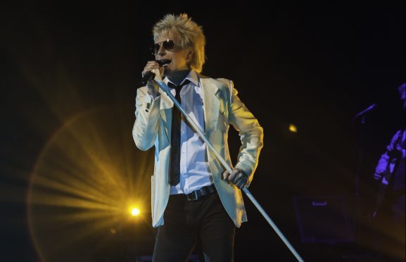 Paul Metcalfe appears as Rod Stewart