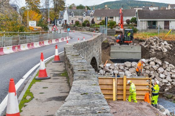 Cromdale Footbridge replacement work at the Burn of Cromdale.