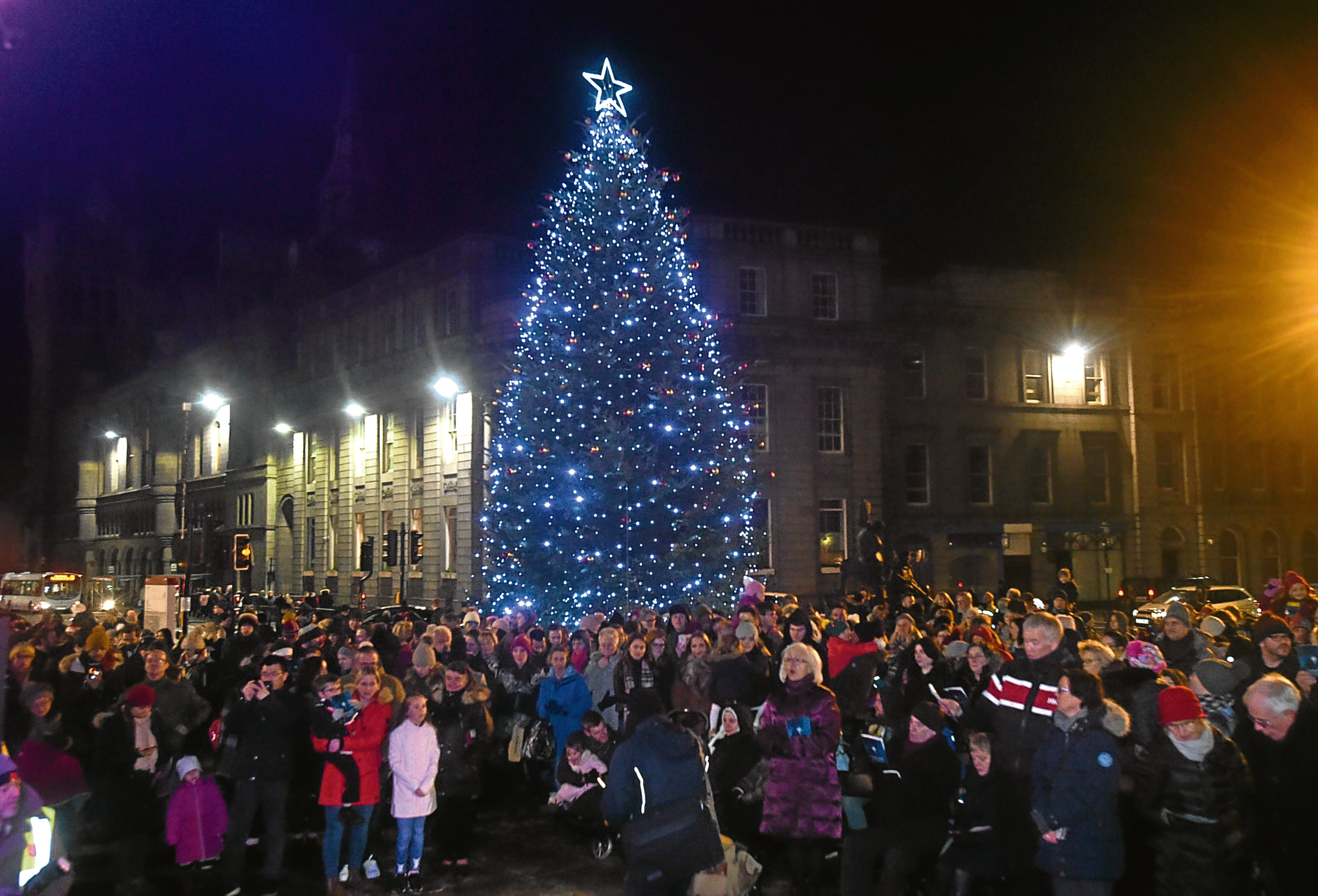 Christmas Light Switch On at the Castlegate. Picture by Heather Fowlie.