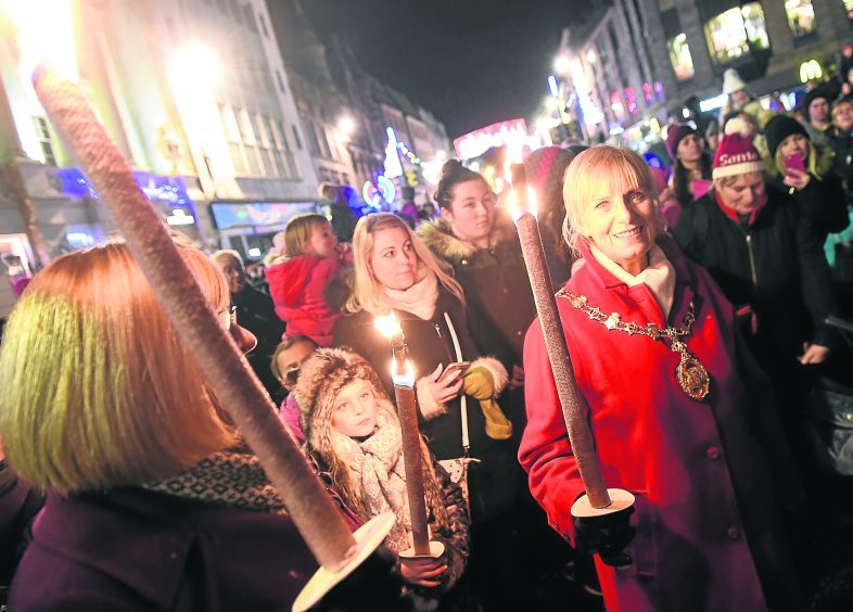 Countdown to Inverness Christmas Lights switch on