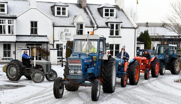 The Lower Deeside Festive Charity Road Run. Pictures by Kami Thomson.