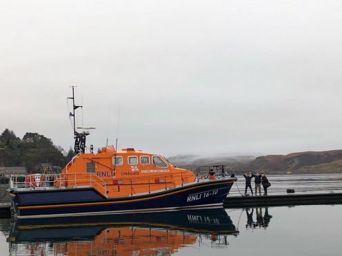 'RNLI Edward and Barbara Prigmore leaving Oban for Portree.