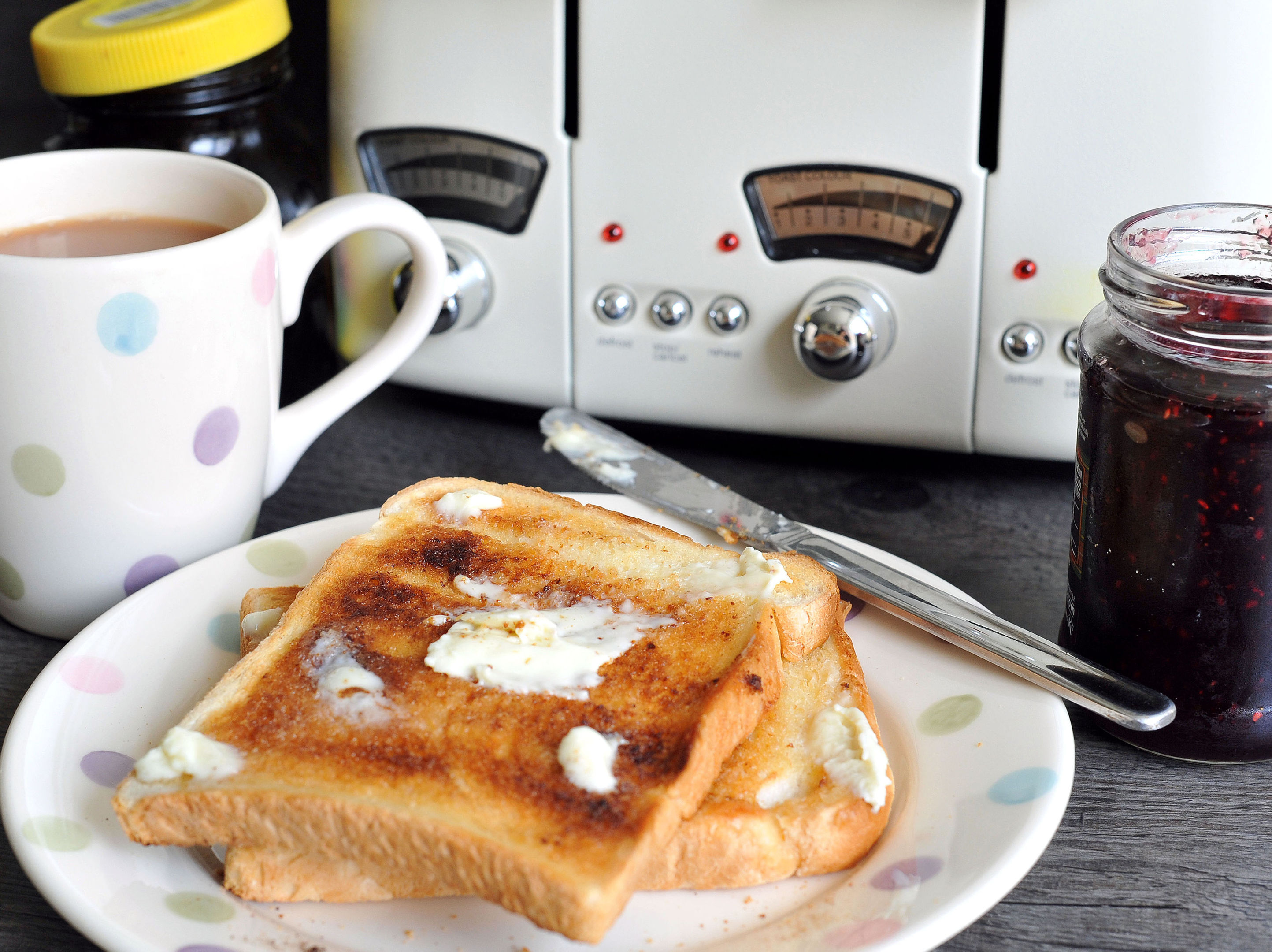 Police arrested a woman who had burnt her toast