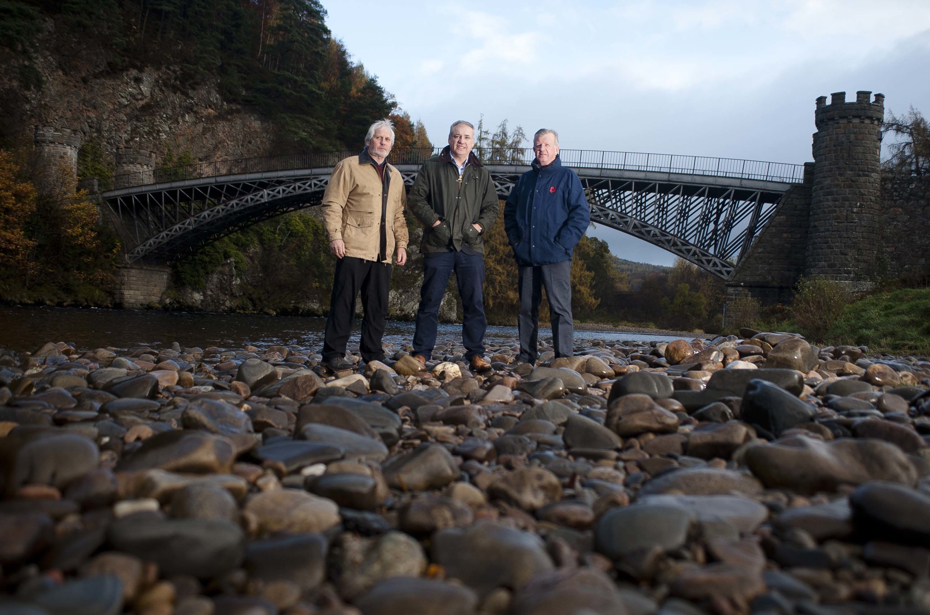 Campbell Croy, chairman of Friends of Craigellachie Bridge, Richard Lochhead MSP and Jock Anderson, trustee of Friends of Craigellachie Bridge, are eager to learn who owns the crossing. 



Photo by
Michael Traill						
9 South Road
Rhynie
Huntly
AB54 4GA

Contact numbers
Mob	07739 38 4792
Home	01464 861425
