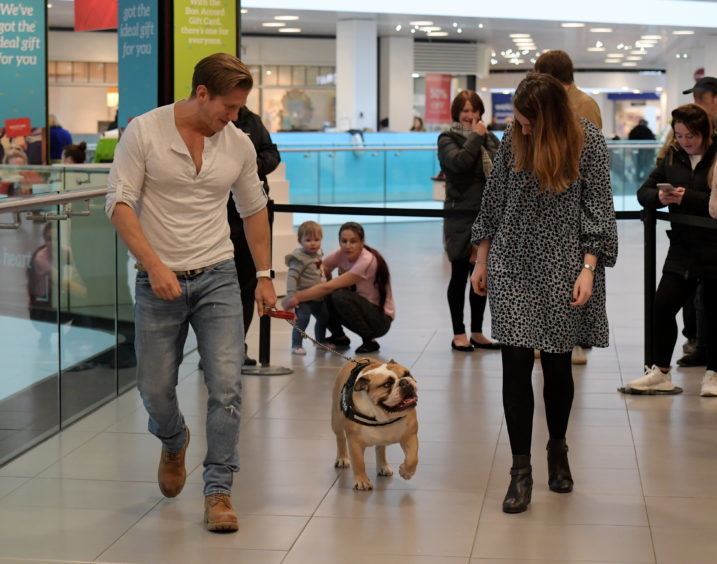 Legally Blonde dog auditions at the Bon Accord Centre. Pictured are David Barrett and Bethany Hogg with Squire.
15/02/18.
Picture by KATH FLANNERY