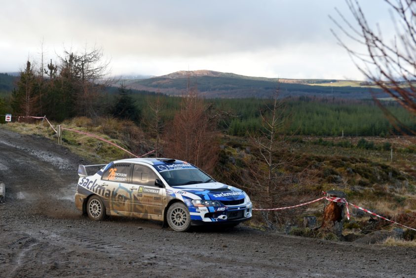 Brian Ross and Iain Thorburn both of Elgin in their Mitsubishi.