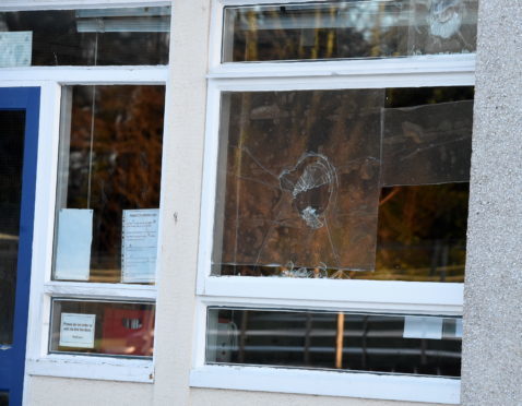 Locator of Banchory primary school, Banchory where vandals smashed in some windows.