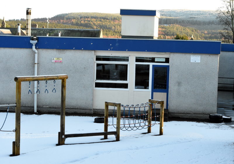 Locator of Banchory primary school, Banchory where vandals smashed in some windows. 
Picture by Jim Irvine  13-2-18