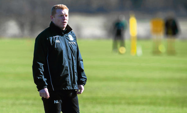 29/03/18 
 HIBERNIAN TRAINING
 HIBERNIAN TRAINING CENTRE - TRANENT
 Hibernian Manager Neil Lennon.