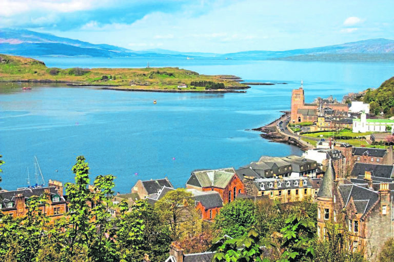 Management row continues over Oban harbour