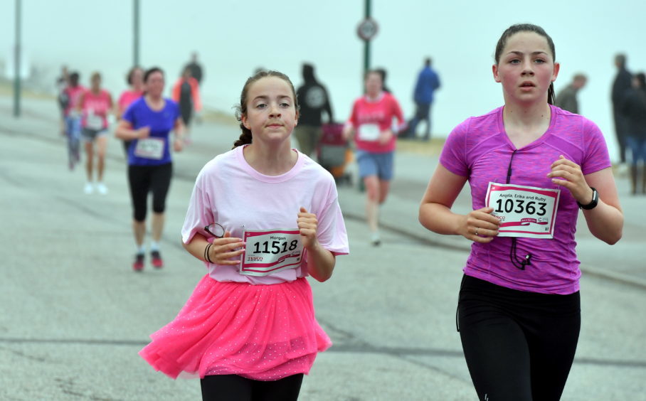 Race for Life ; 
At Aberdeen beach in aid of Cancer Research UK.     
Pictured - Running in the 5k.   
Picture by Kami Thomson    10-06-18