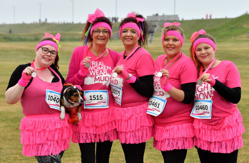 Race for Life ; 
At Aberdeen beach in aid of Cancer Research UK.     
Pictured - L-R Tracey Miles, Jess the dog, Margaret Miles, Michelle Houghton, Lisa Steele and Eden Steele.   
Picture by Kami Thomson    10-06-18