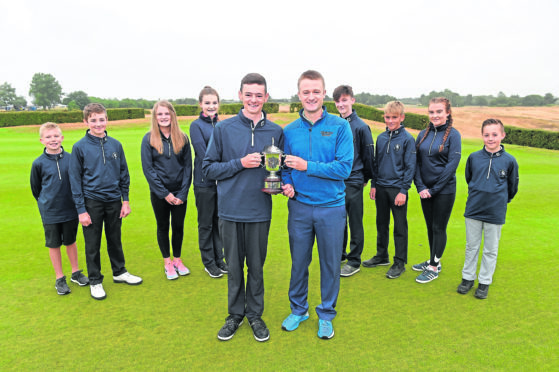 Russell Knox visited Nairn Dunbar Golf Club of which he is an honourary member.