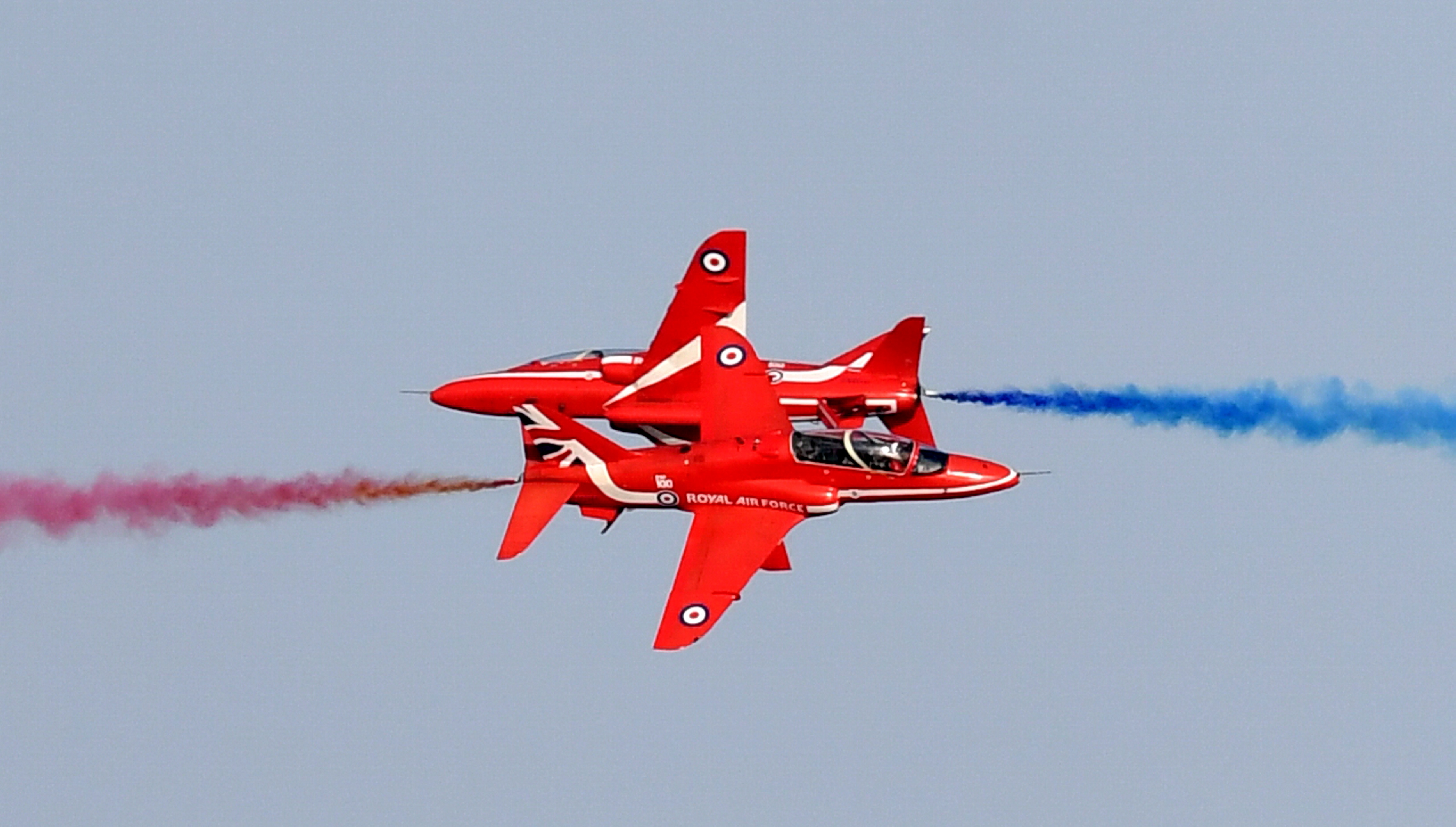 Watch Red Arrows display wow the crowds in Peterhead Press and Journal