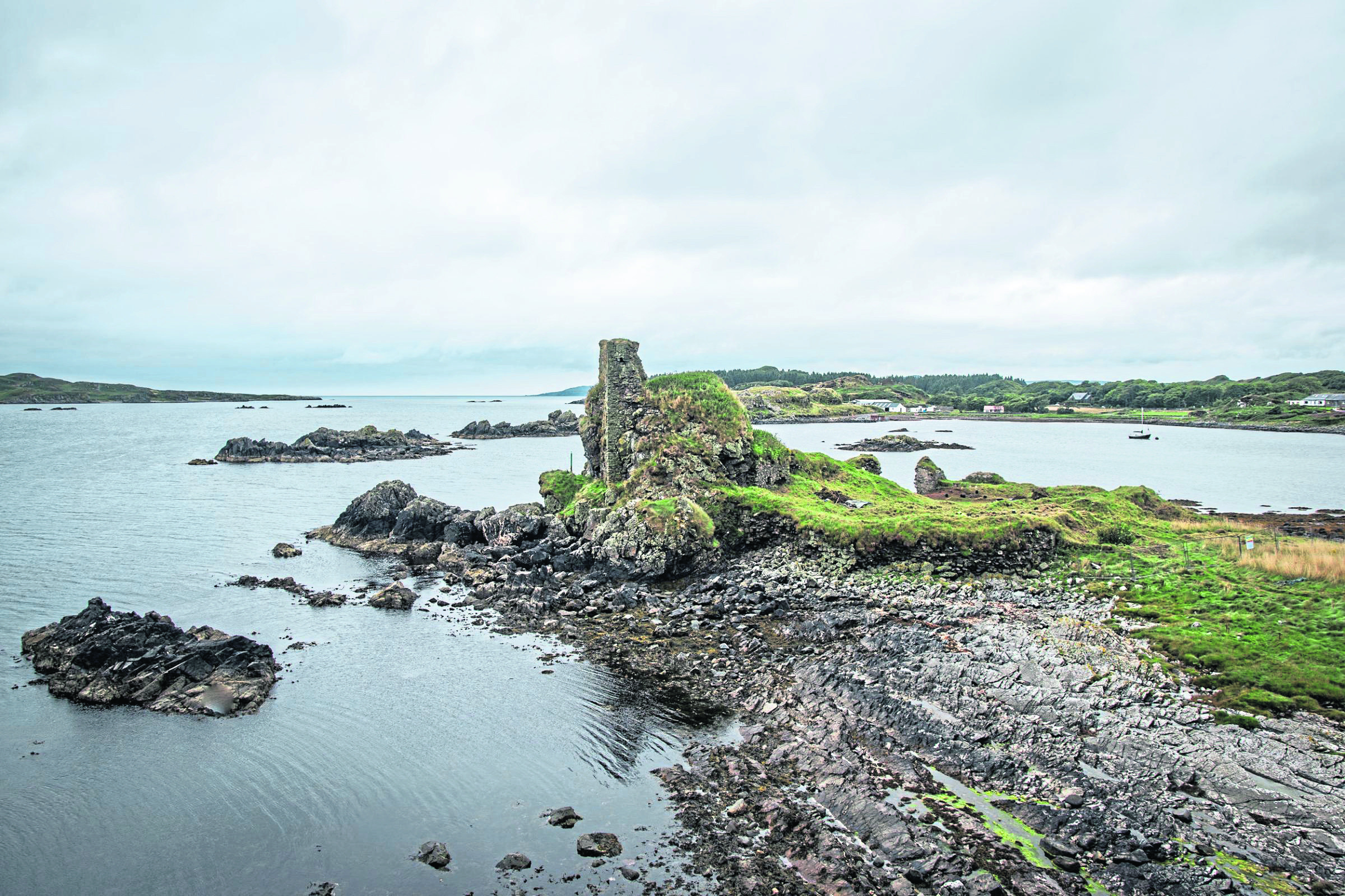 Dunyvaig Castle on Islay where a dig unearthed a clan seal, dating back to 1593.