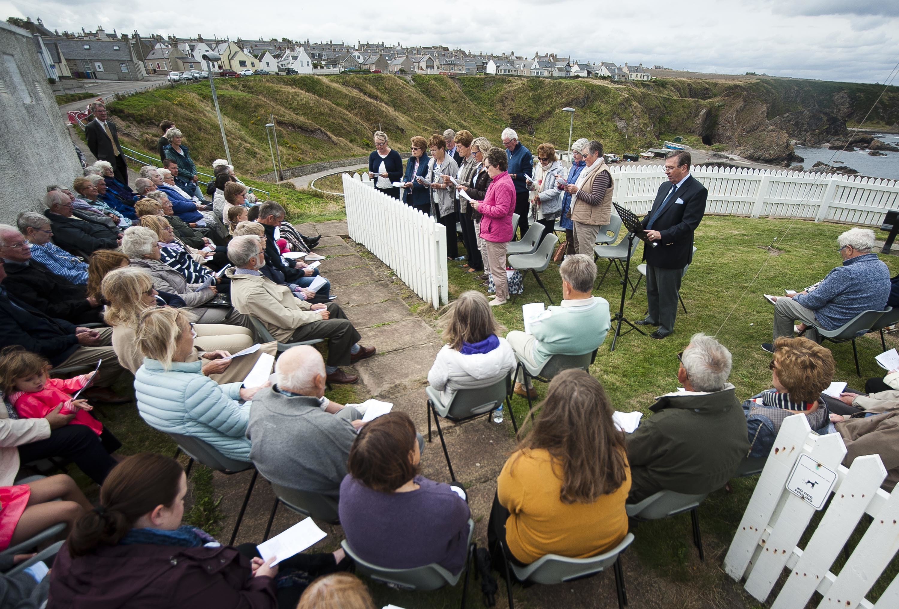 Portknockie Church hosted an open-air service as part of its 150th anniversary celebrations.