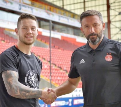 Dean Sutherland met Aberdeen manager Derek McInnes at Pittodrie.